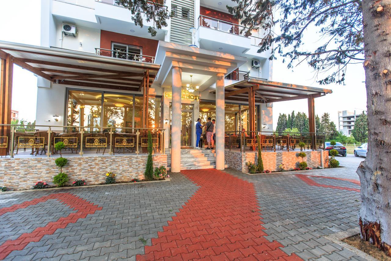 Hotel Hoti II Ulcinj Buitenkant foto