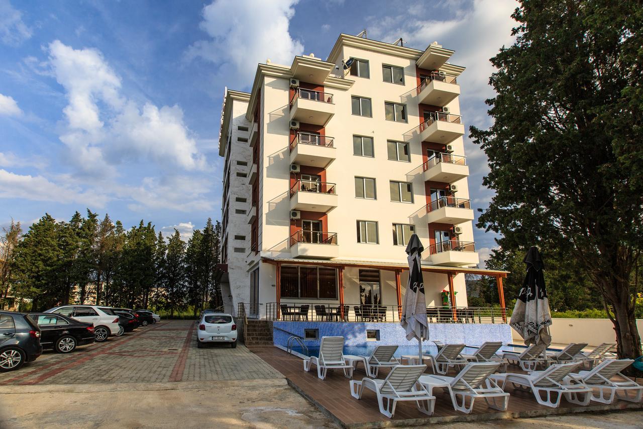 Hotel Hoti II Ulcinj Buitenkant foto